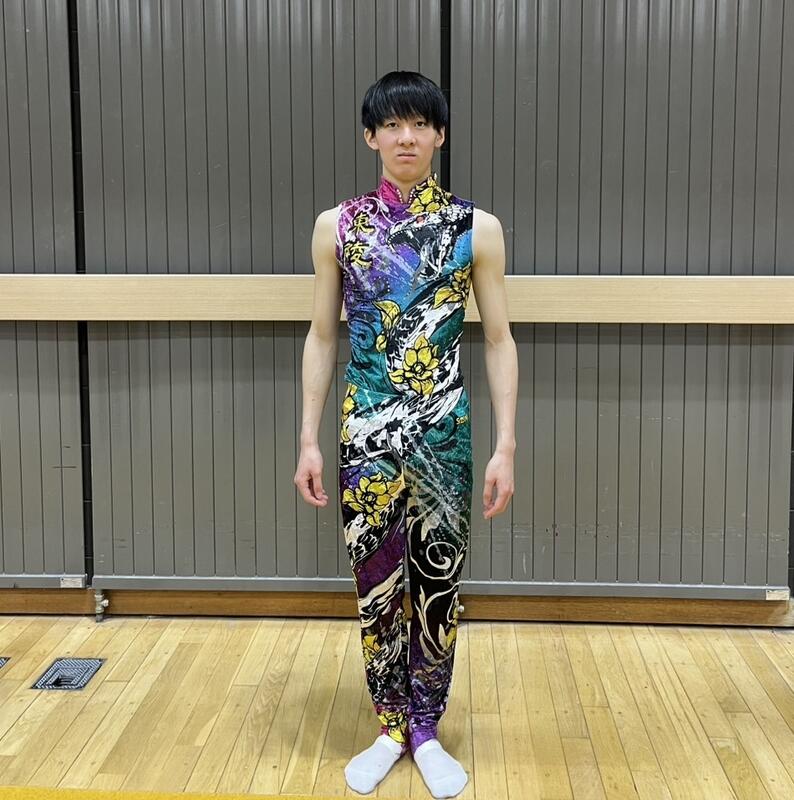 新ユニフォーム（前面）