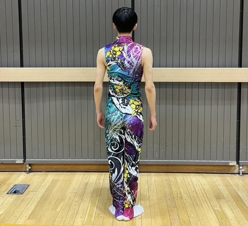 新ユニフォーム（後面）